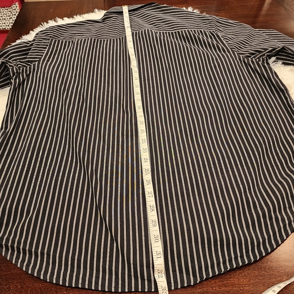 Perry Ellis Men's shirt/XL/ Black with Stripe/Pre-owned EXCELLENT CONDITION - Picture 13 of 13